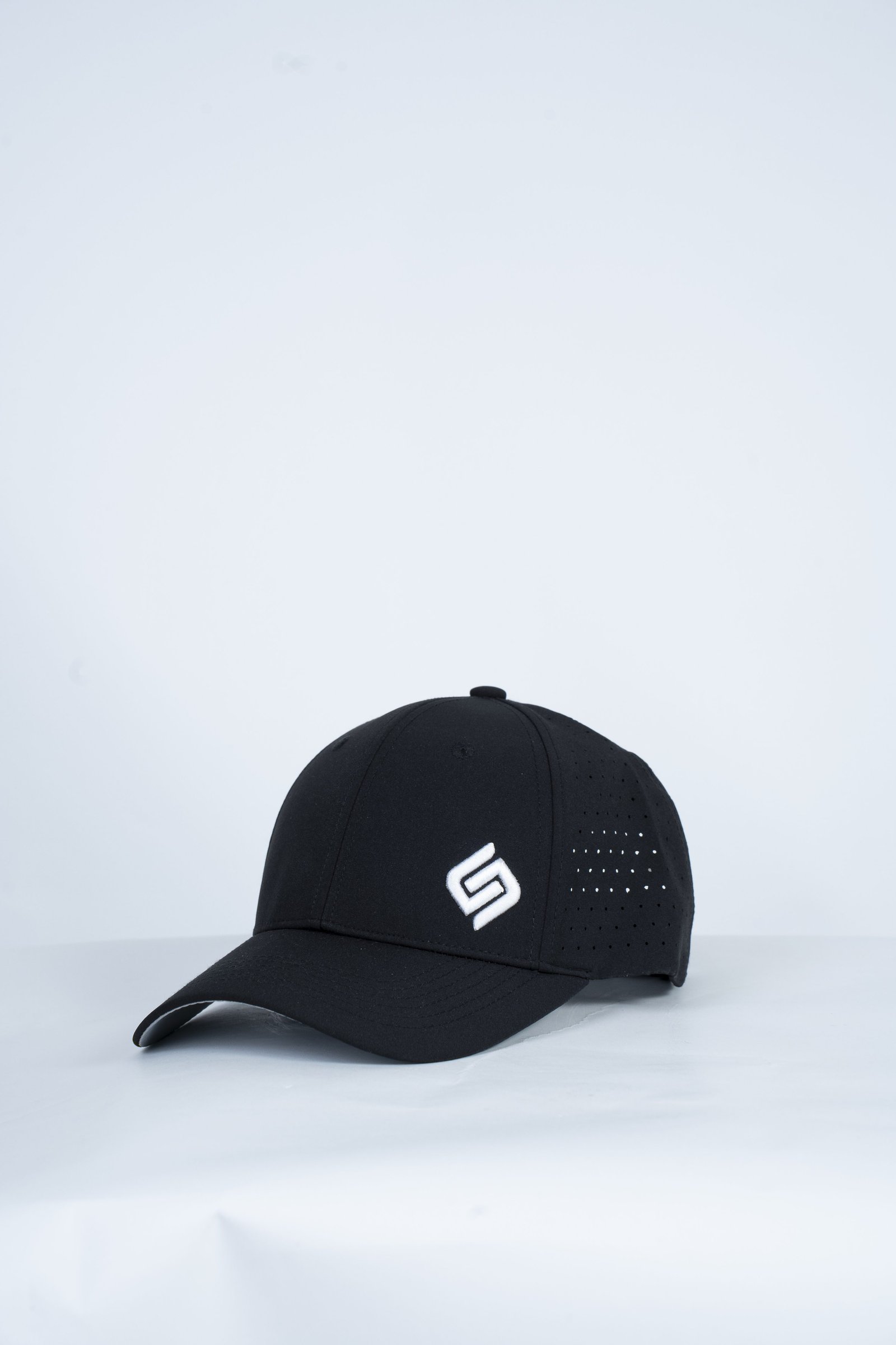 CEND GOLF CAP (Black Silver)